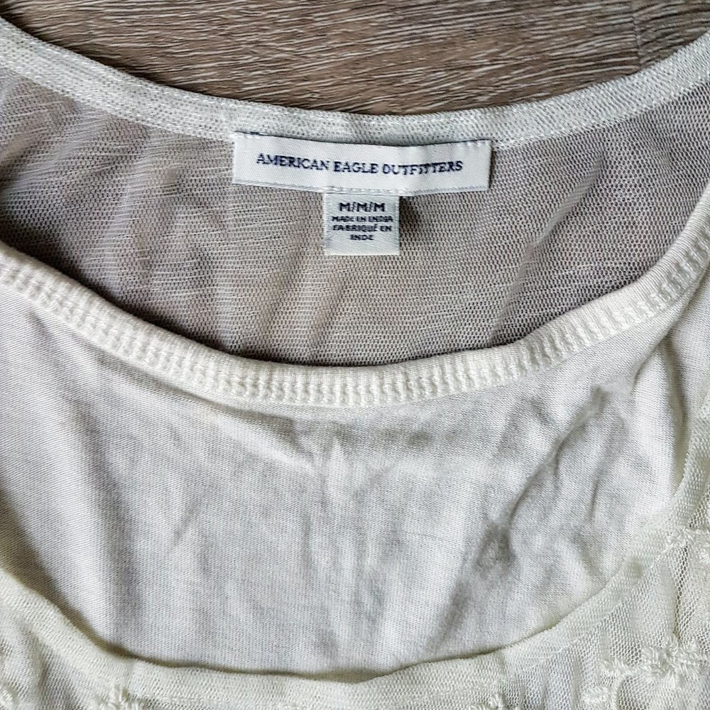 AEO cream lace tank top - Picture 3 of 4